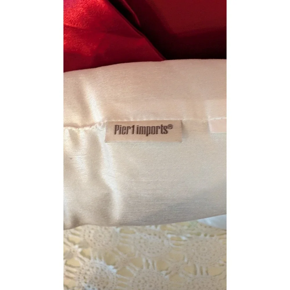 Set Of 2 Pier 1 Throw Pillows White With Red Bow Rhinestones 15